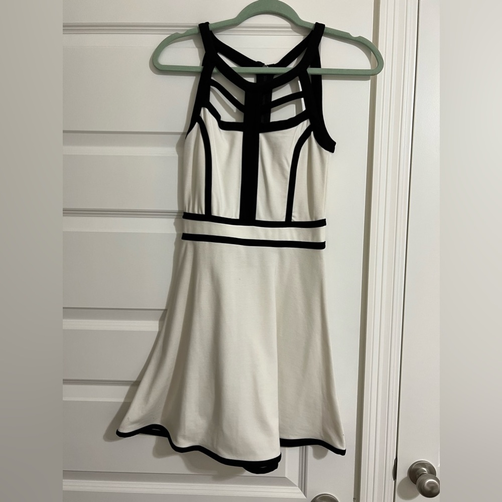 Buffalo David Bitton Dress - Black and White - Size XS - Never Worn